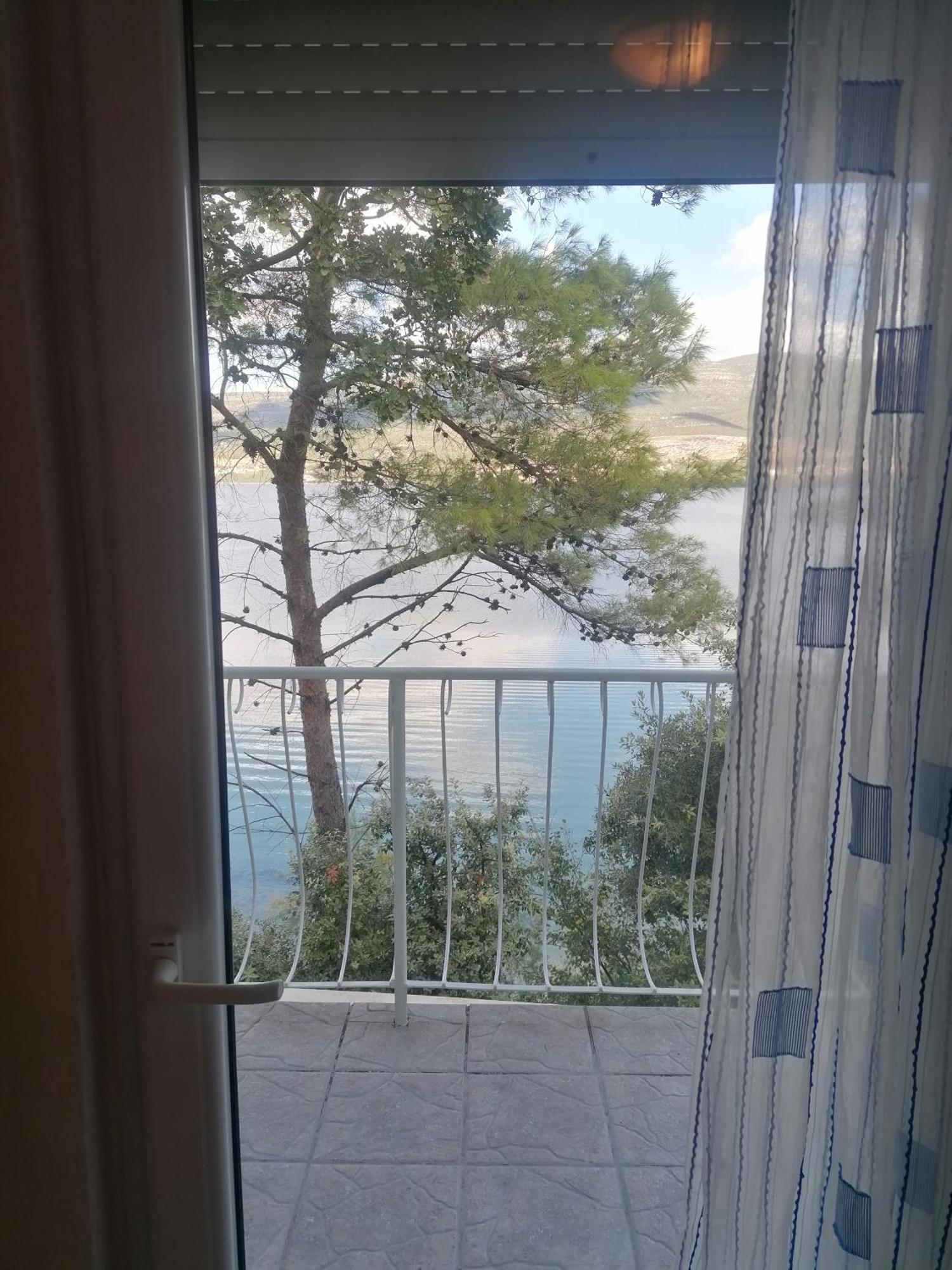 Apartman Volarevic Donji Karin Dış mekan fotoğraf