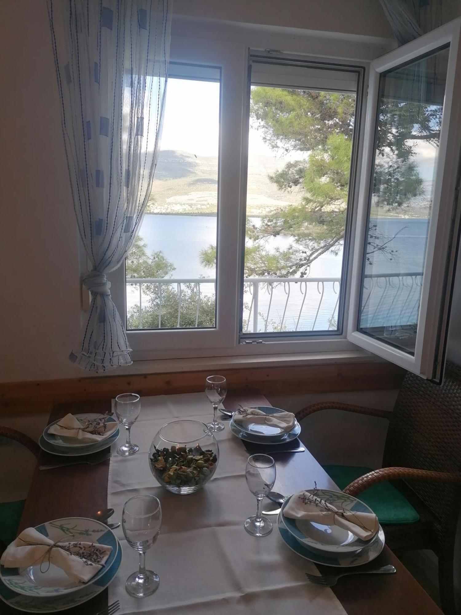 Apartman Volarevic Donji Karin Dış mekan fotoğraf